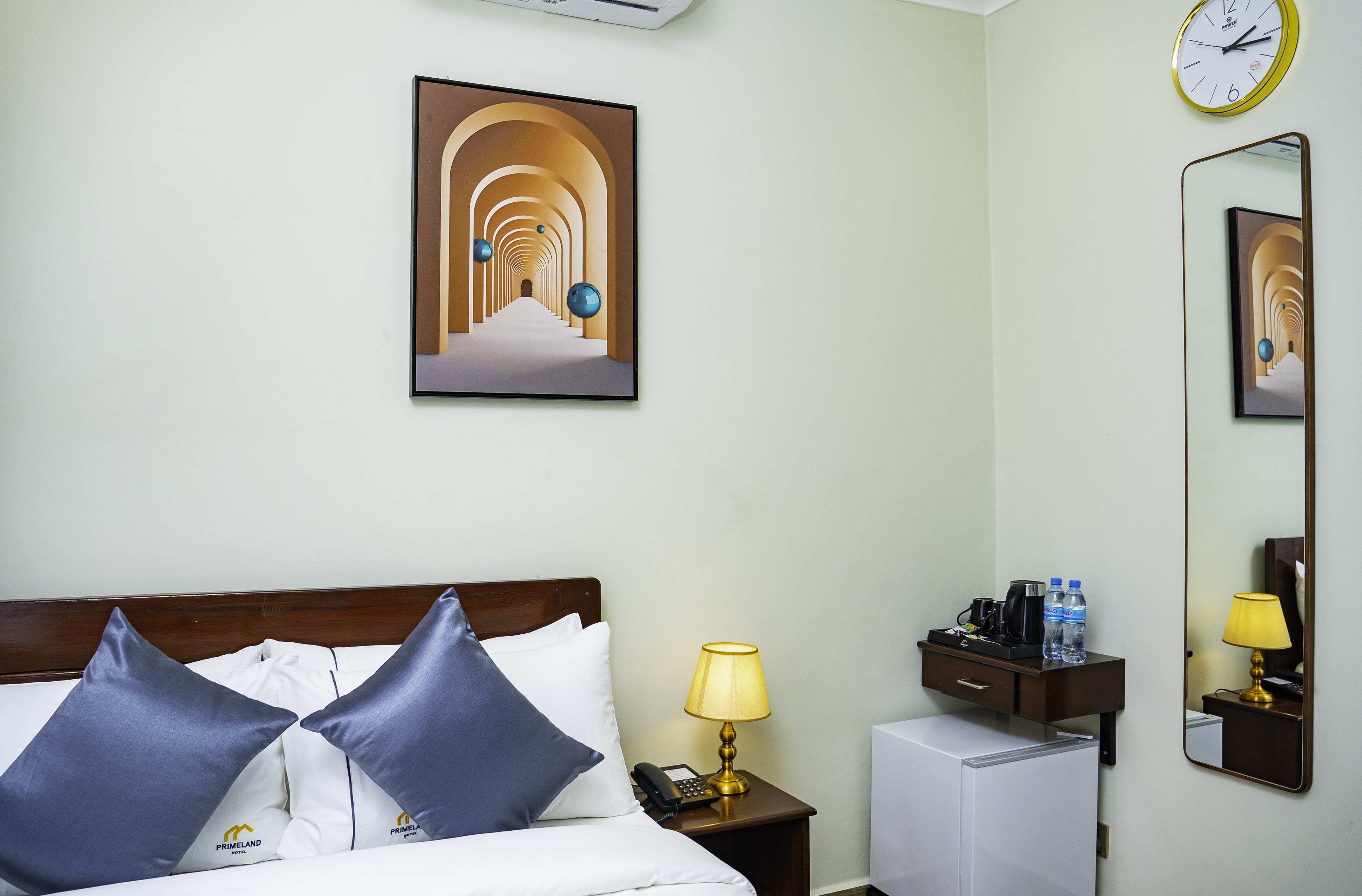 Twin room in Moshi hotel - Primeland Hotel